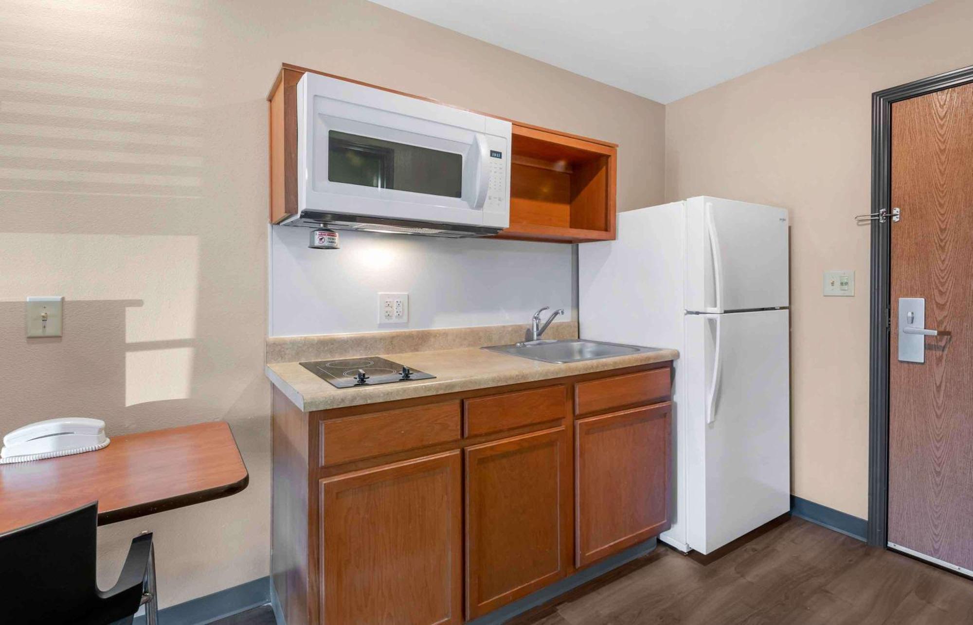 Extended Stay America Select Suites - Jacksonville - North Exterior photo