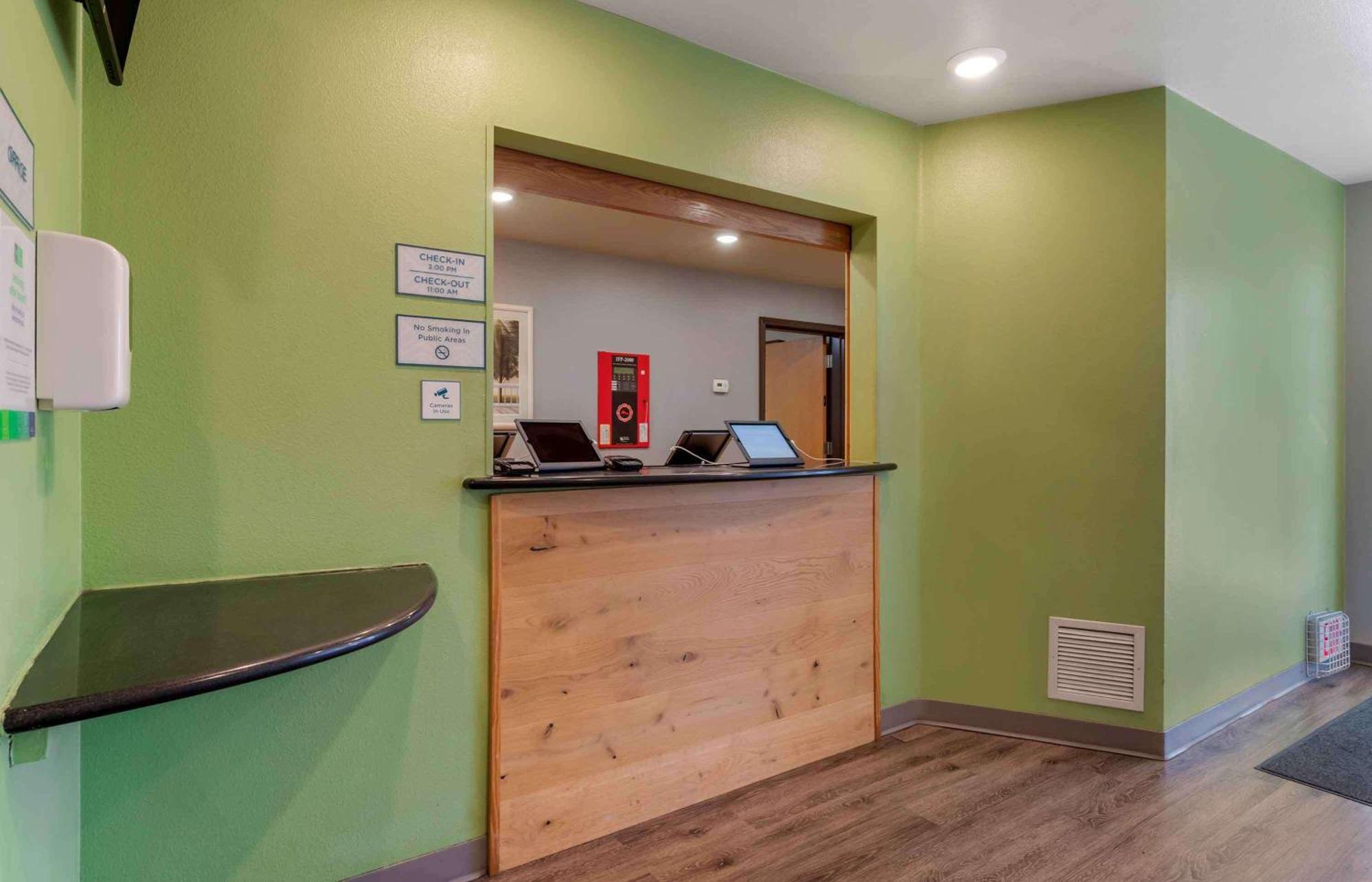 Extended Stay America Select Suites - Jacksonville - North Exterior photo